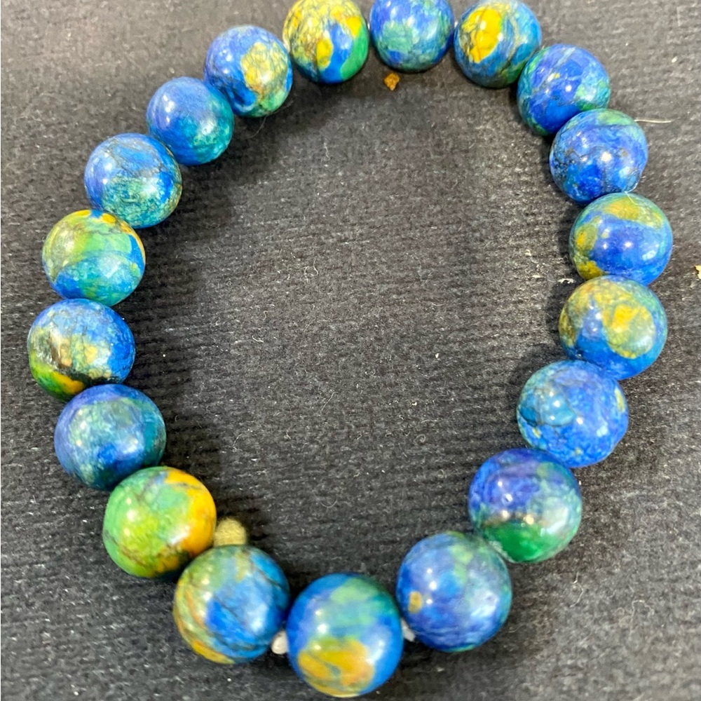 Stretch bracelets